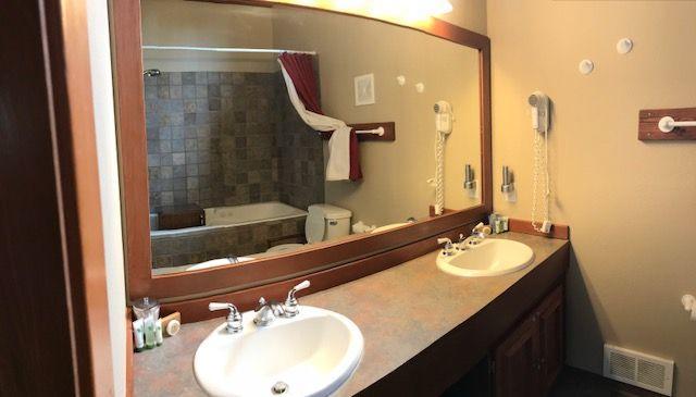 Bear Creek Lodge 麦考尔 外观 照片