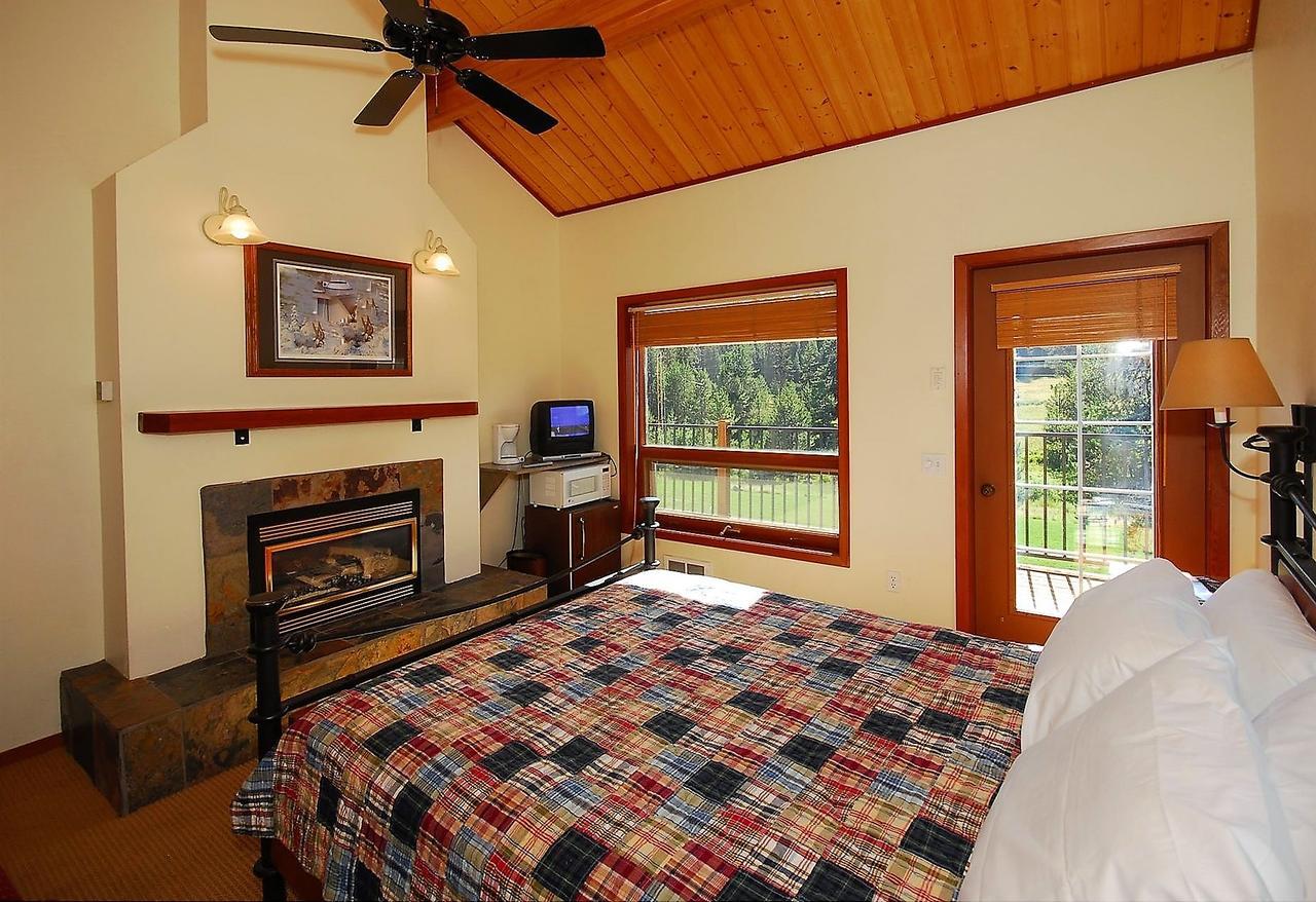 Bear Creek Lodge 麦考尔 外观 照片