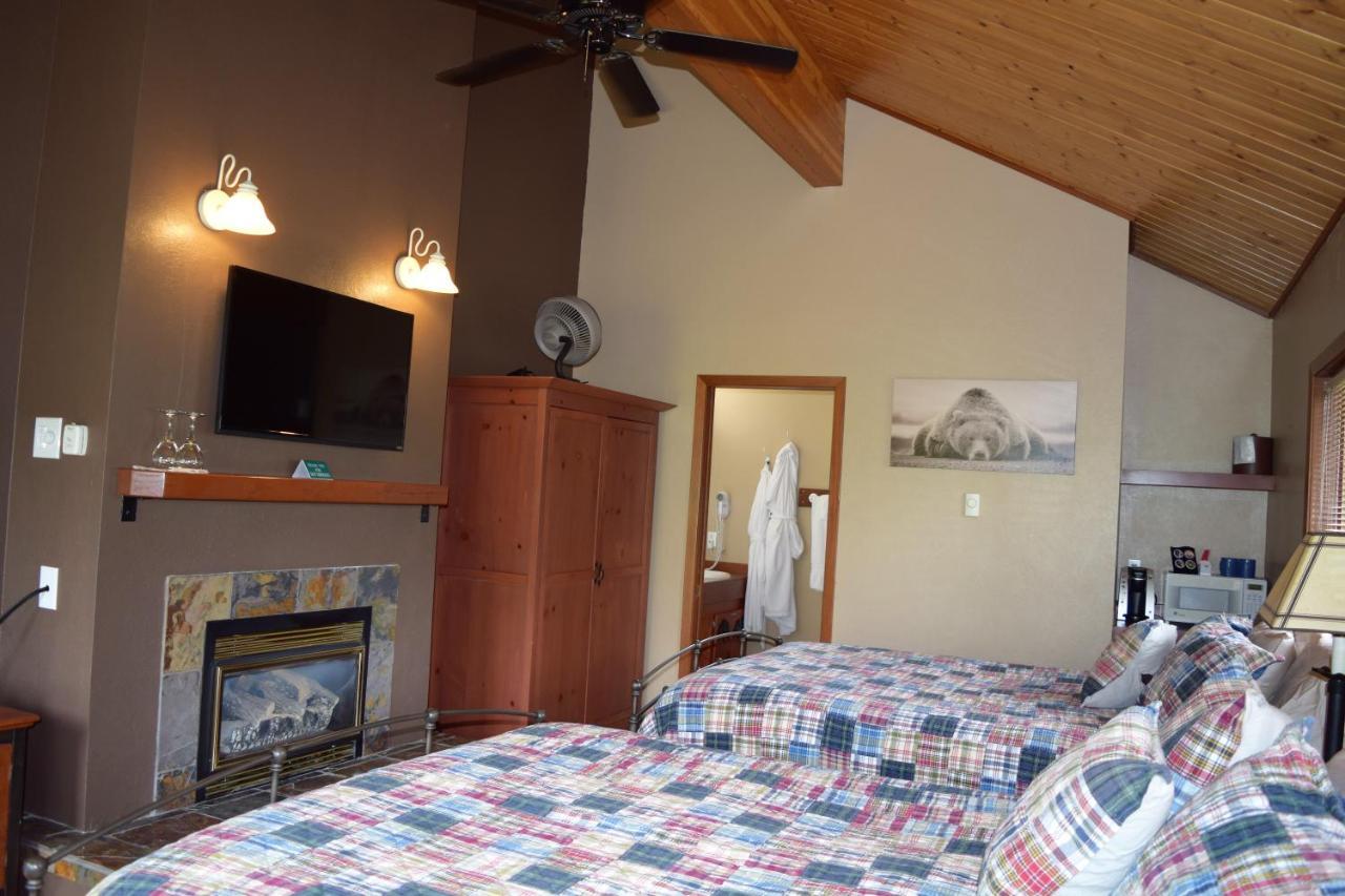 Bear Creek Lodge 麦考尔 外观 照片